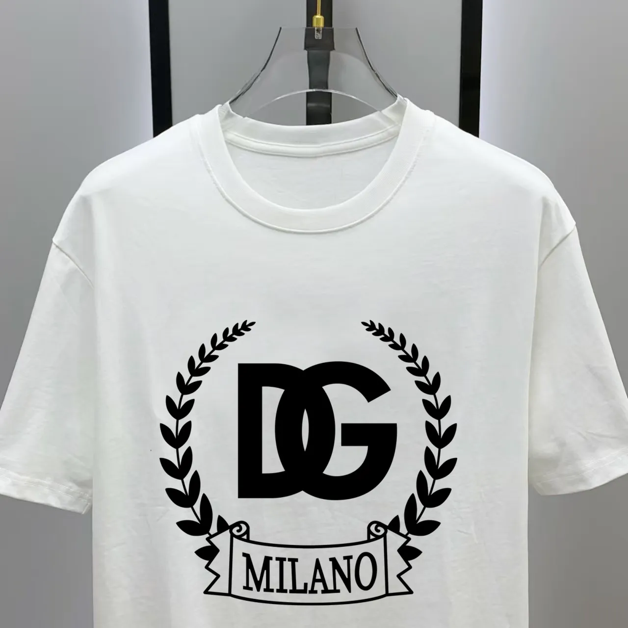 # 2026 New Arrival New Arrival T Premium ！ logo Premium . . . . . ！ ！ ：Black。White！ Sizes： S M L XL XXL ：50 52 55 58 61 ：69 71 73 75 77 ：48 50 53 56 58 ：22 22.5 23 23.5 24 ， 1-3CM